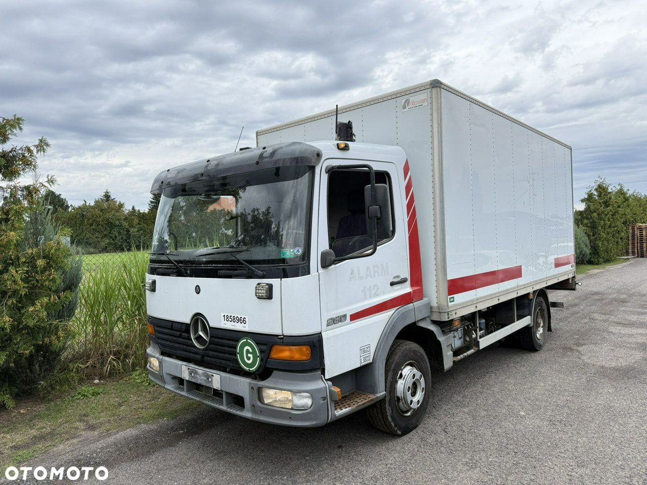 Mercedes-Benz ATEGO - 3