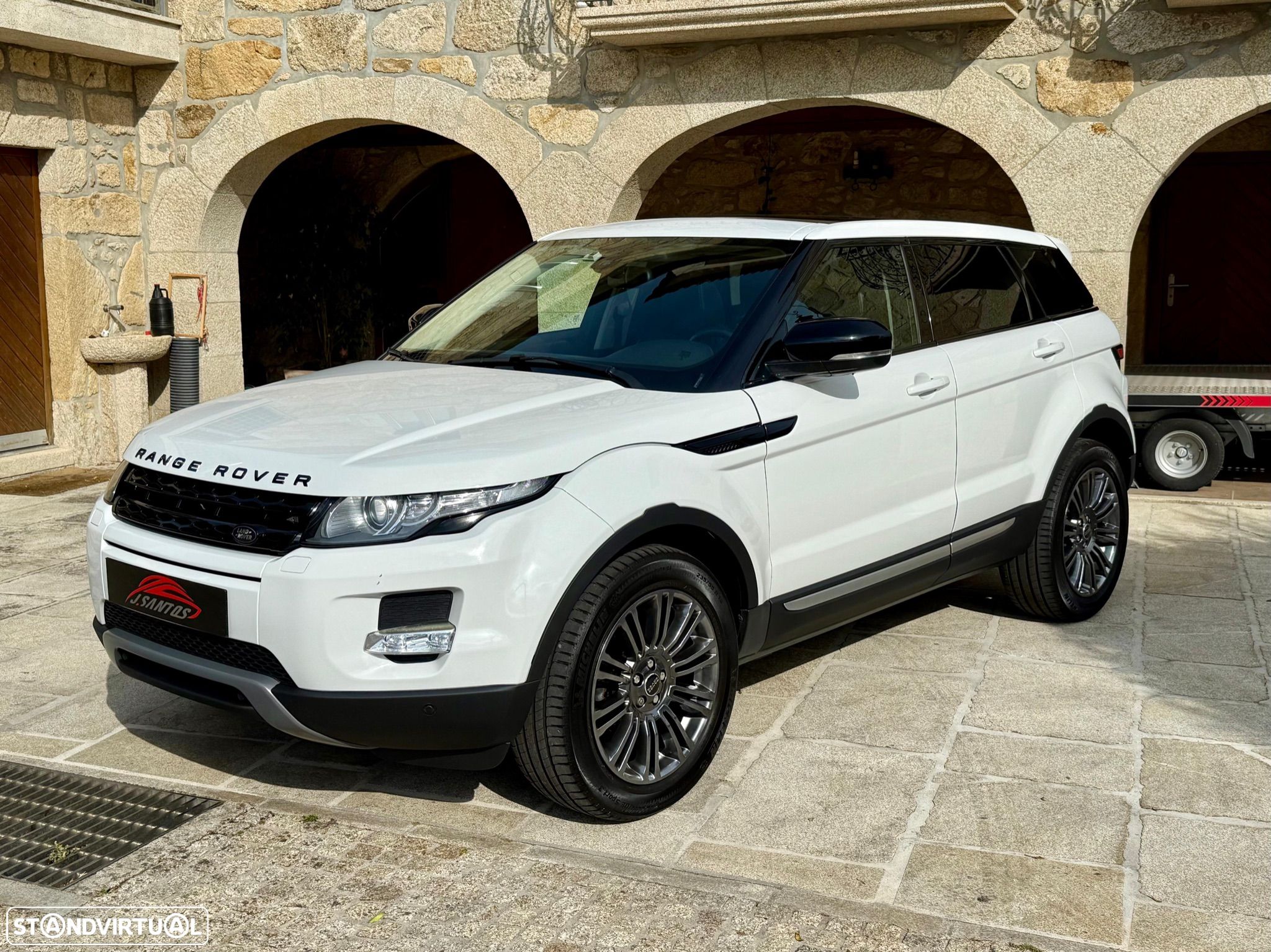 Land Rover Range Rover Evoque 2.2 SD4 Prestige Auto - 1
