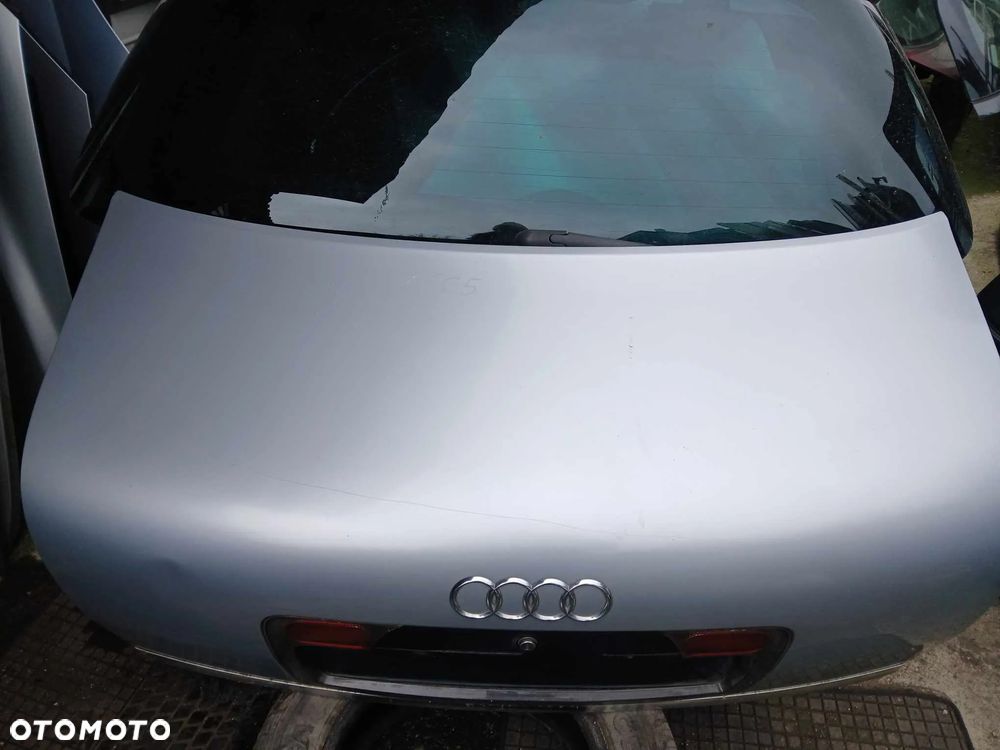 Audi A6 C5 sedan klapa bagażnika - 3