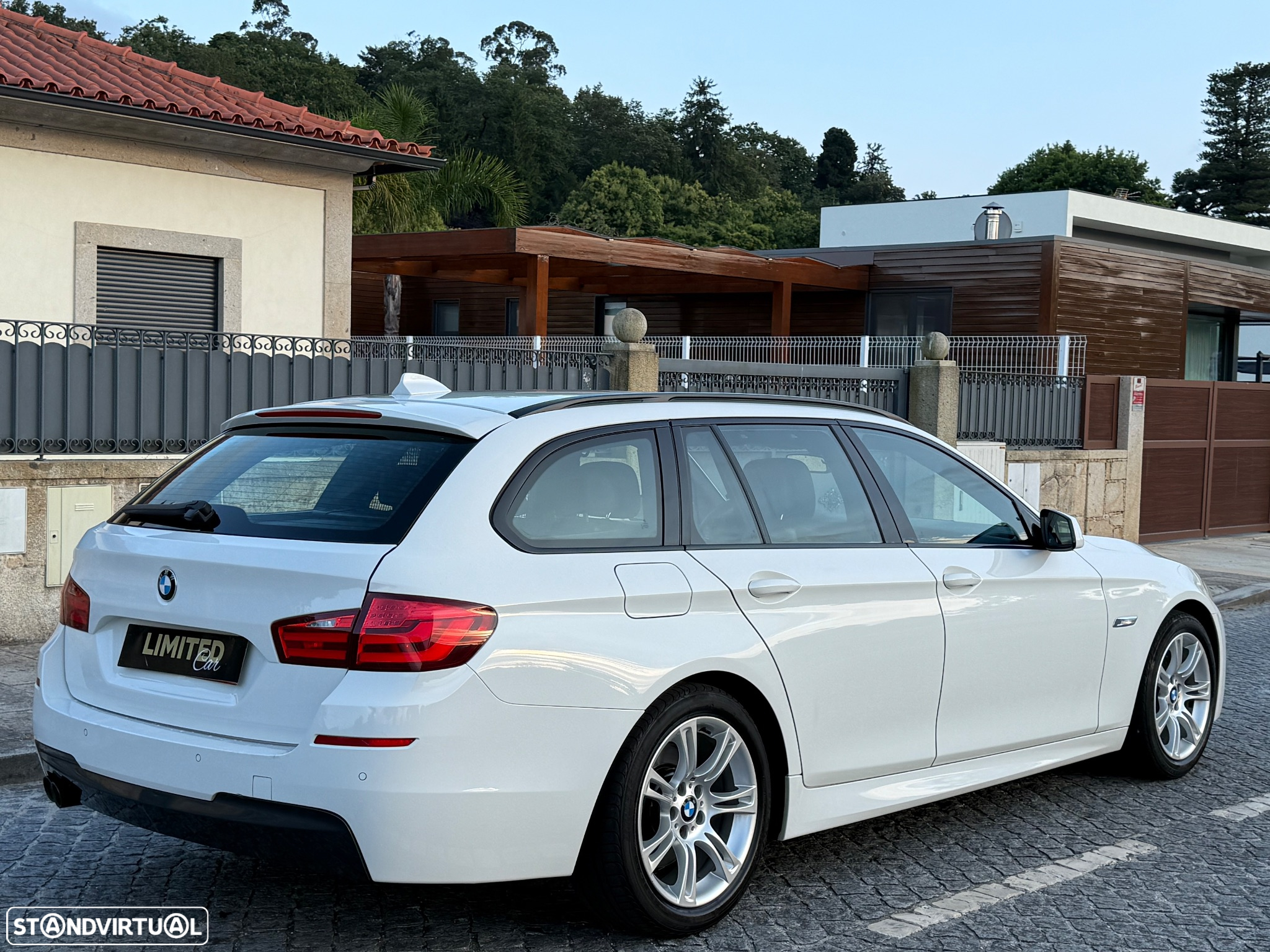 BMW 520 d Pack M Auto - 12