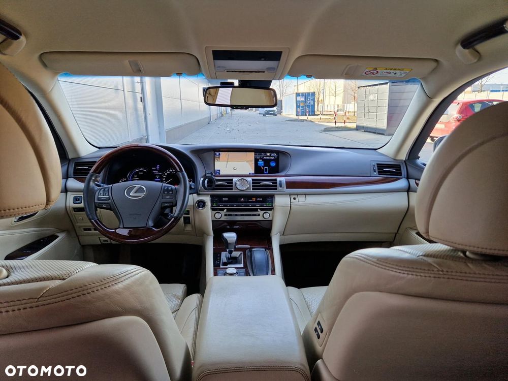 Lexus LS 600h Luxury Line - 20