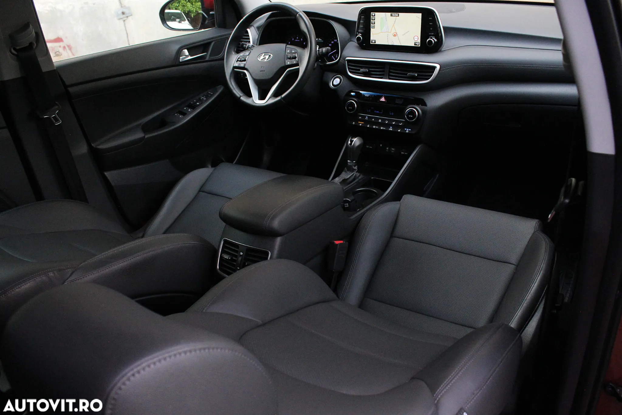 Hyundai Tucson 1.6 T-GDi 4WD 7DCT Premium+ Design Pack - 11