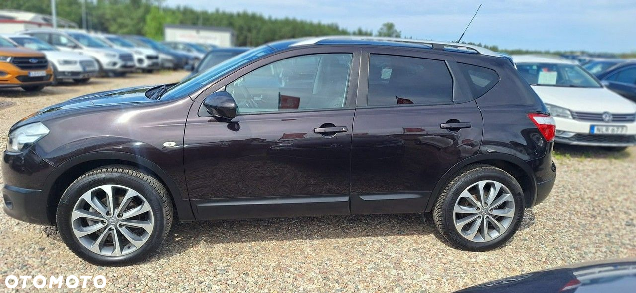 Nissan Qashqai - 4