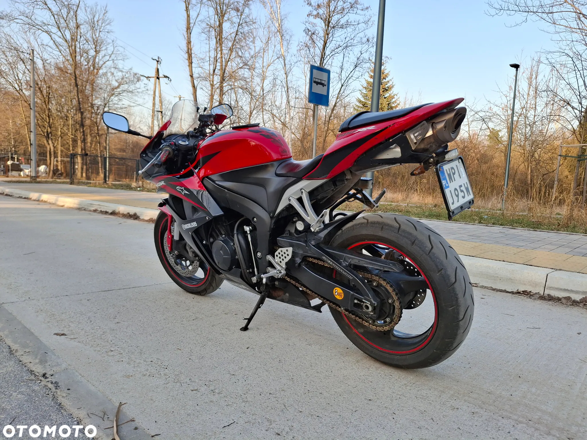 Honda CBR - 3