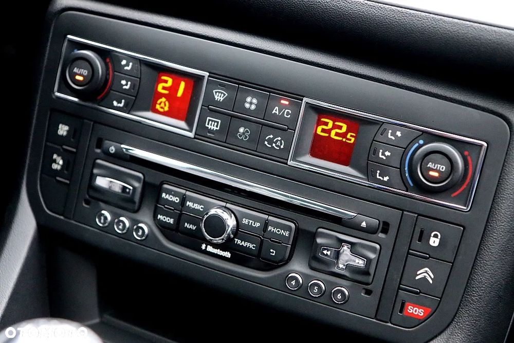 Citroën C5 2.0 HDi Exclusive - 22