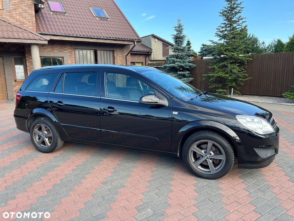 Opel Astra 1.6 Innovation - 11
