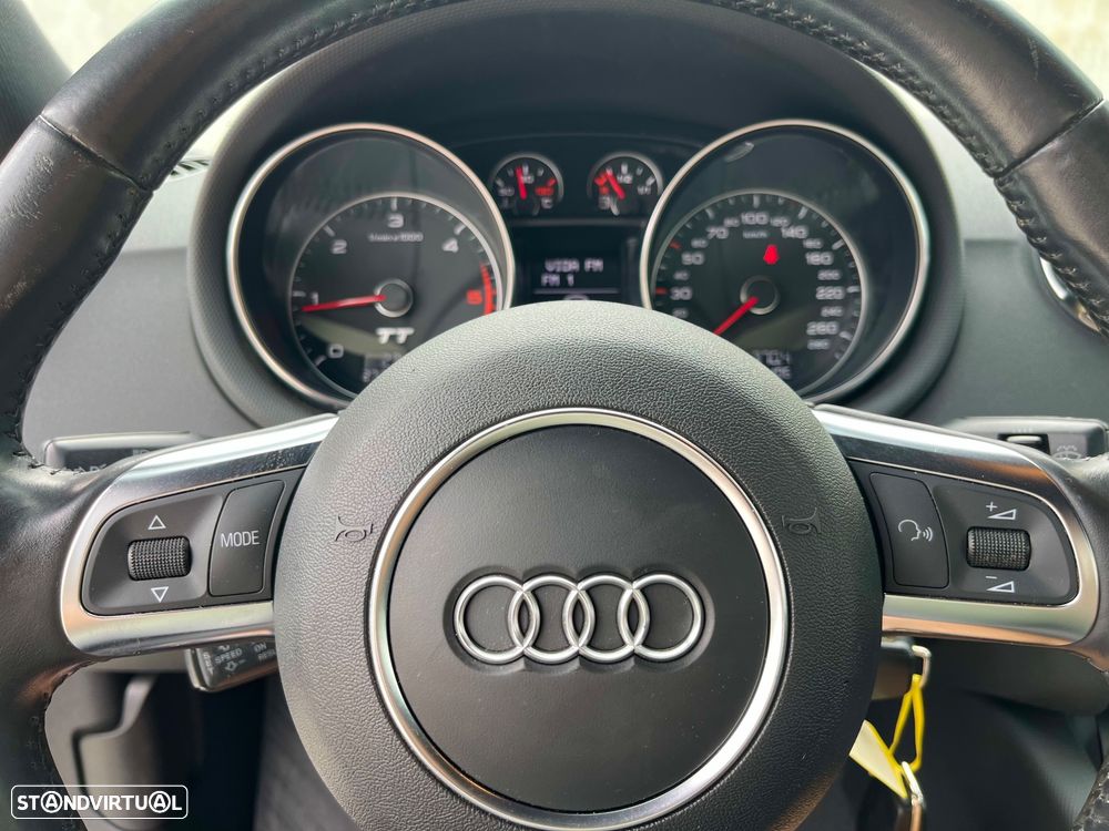 Audi TT Coupé 2.0 TDI quattro S-line - 35
