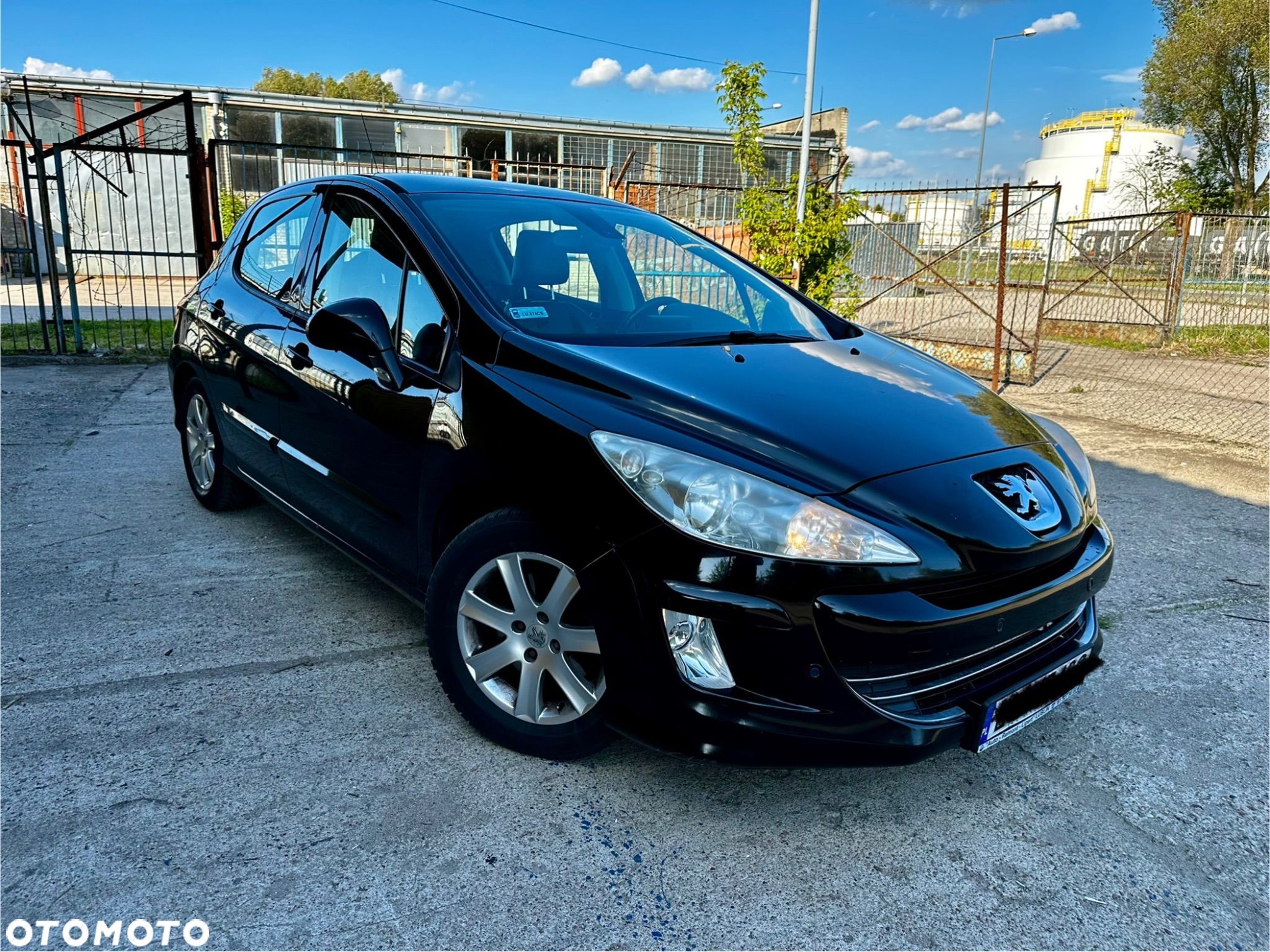 Peugeot 308 - 1