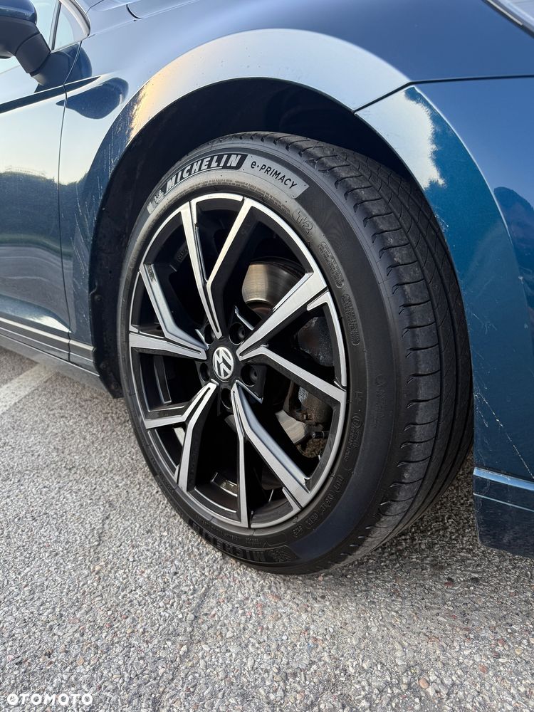 Volkswagen Passat 1.5 TSI EVO Essence DSG - 6