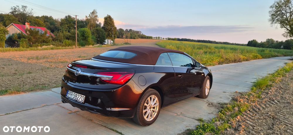 Opel Cascada - 11