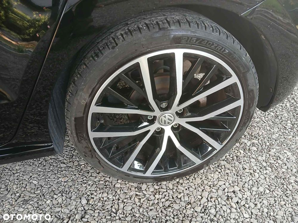 Volkswagen Polo - 10