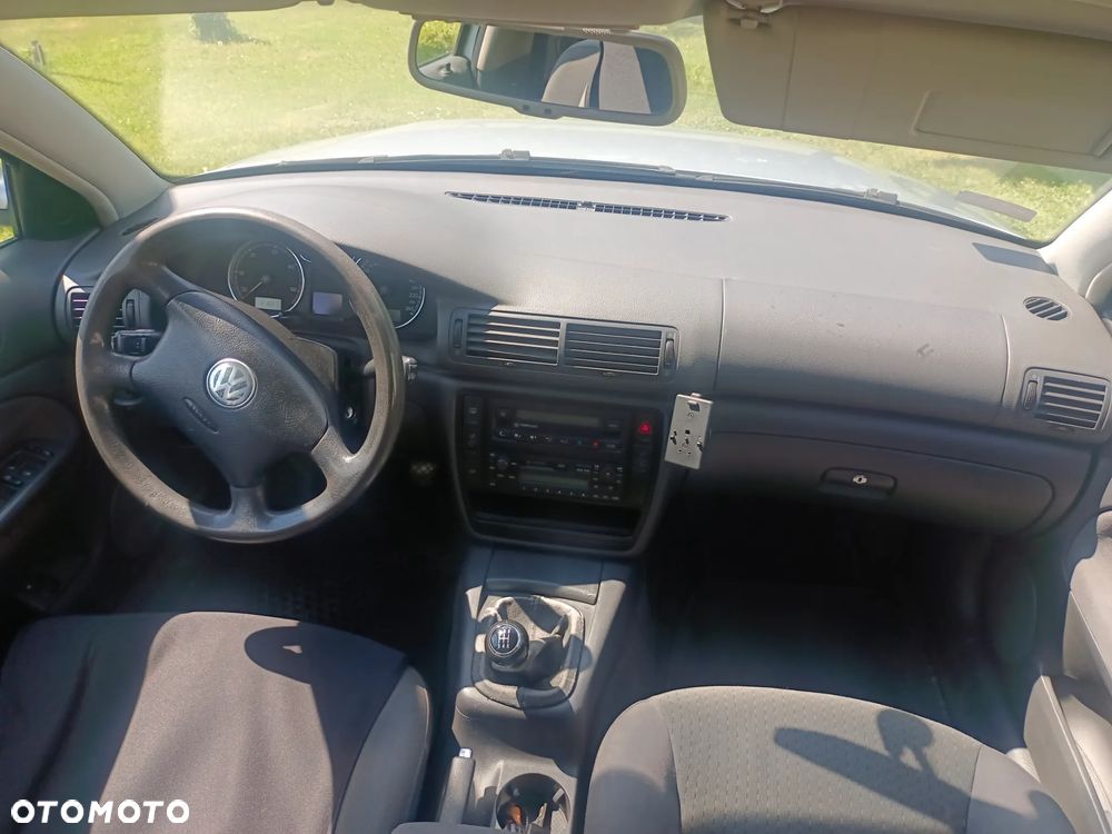 Volkswagen Passat 1.9 TDI - 3