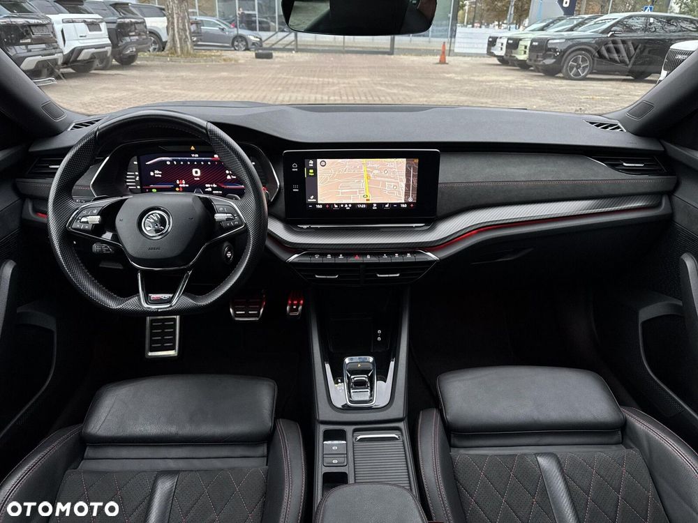 Skoda Octavia 2.0 TSI RS DSG - 10