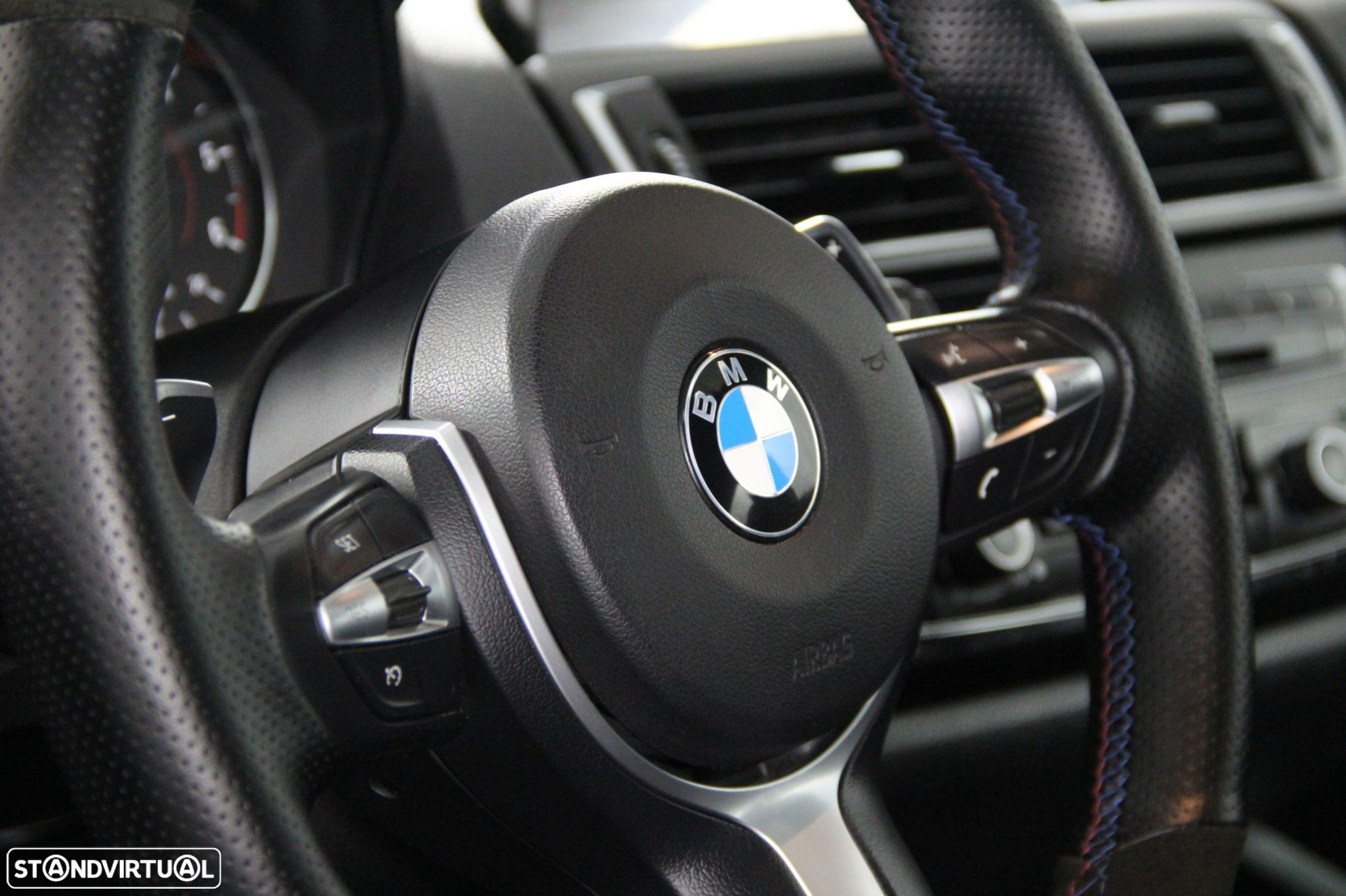 BMW 116 d Aut. Sport Line - 7