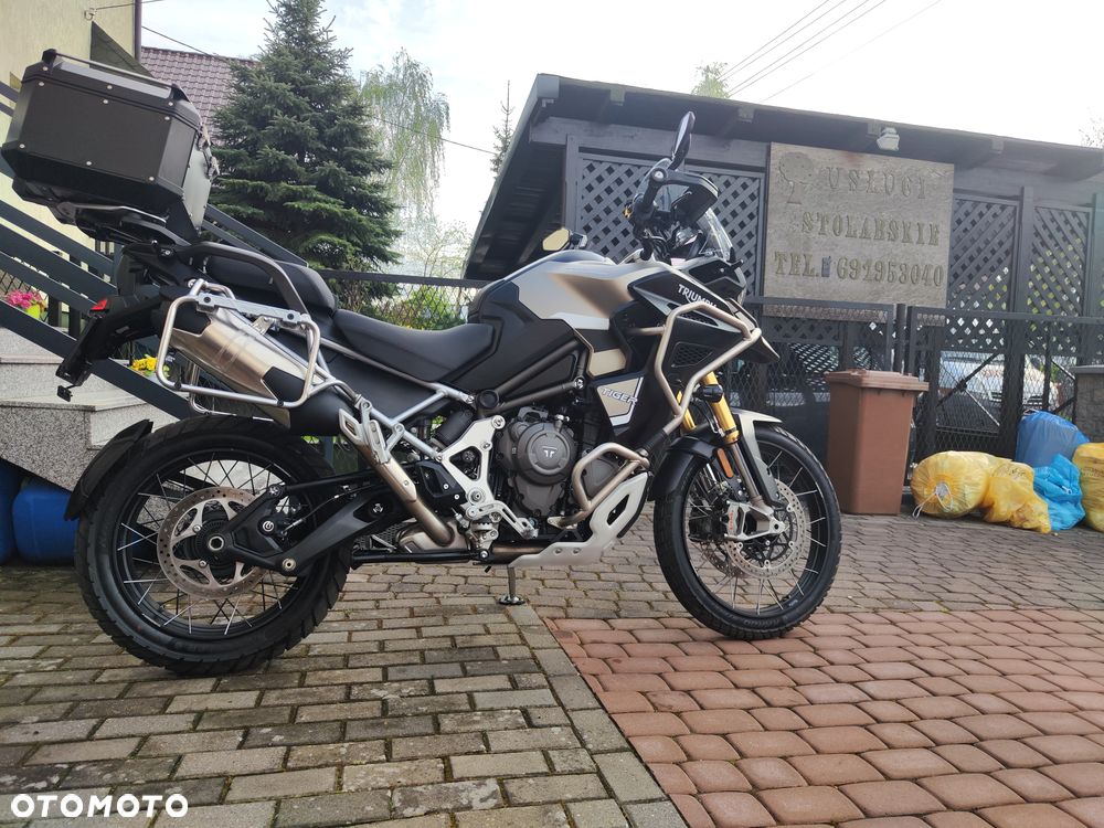 Triumph Tiger - 12