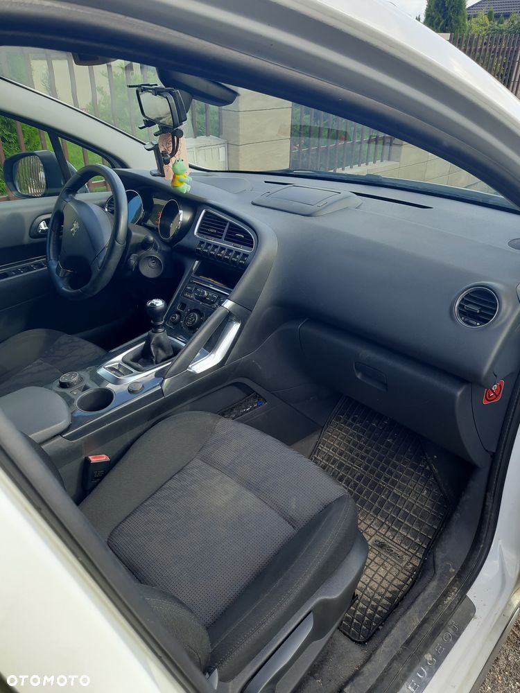 Peugeot 3008 2.0 HDi Allure - 5