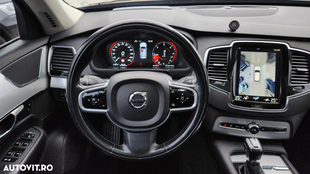 Volvo XC 90 D5 AWD Geartronic Momentum - 21