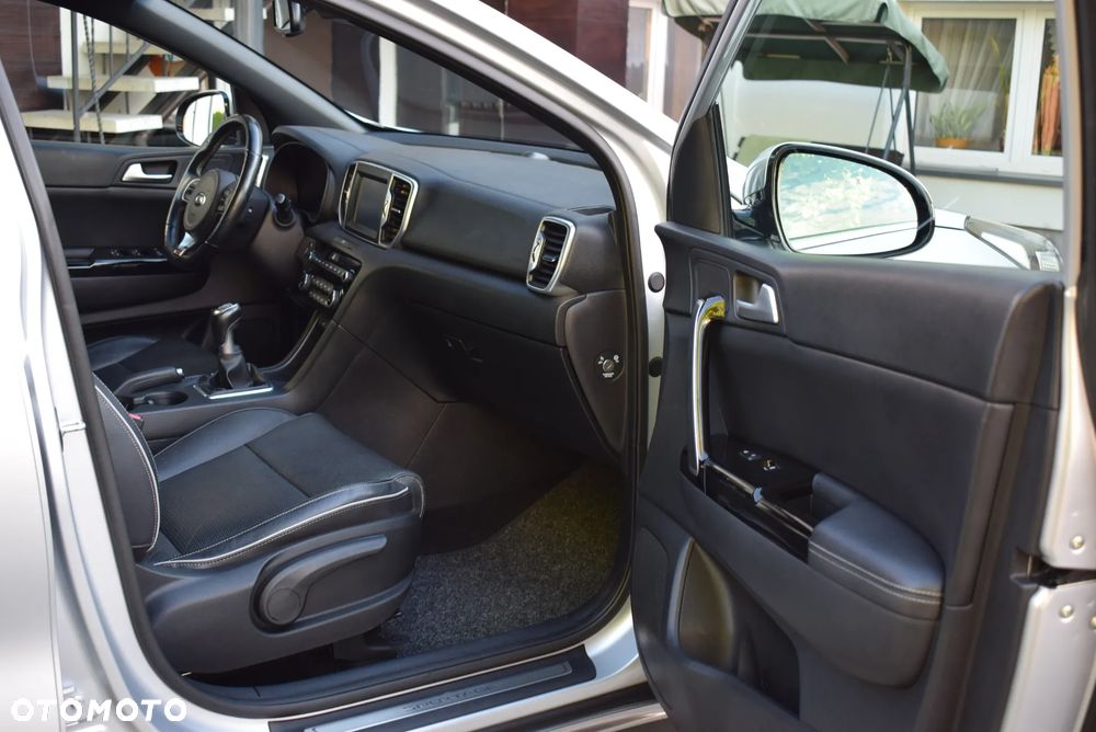 Kia Sportage 1.6 T-GDI GT Line 2WD - 12