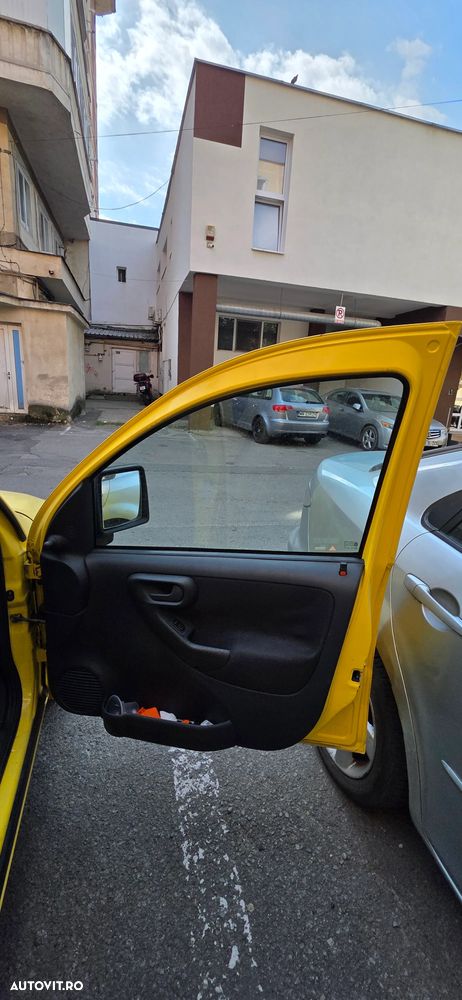 Opel Combo C - 13