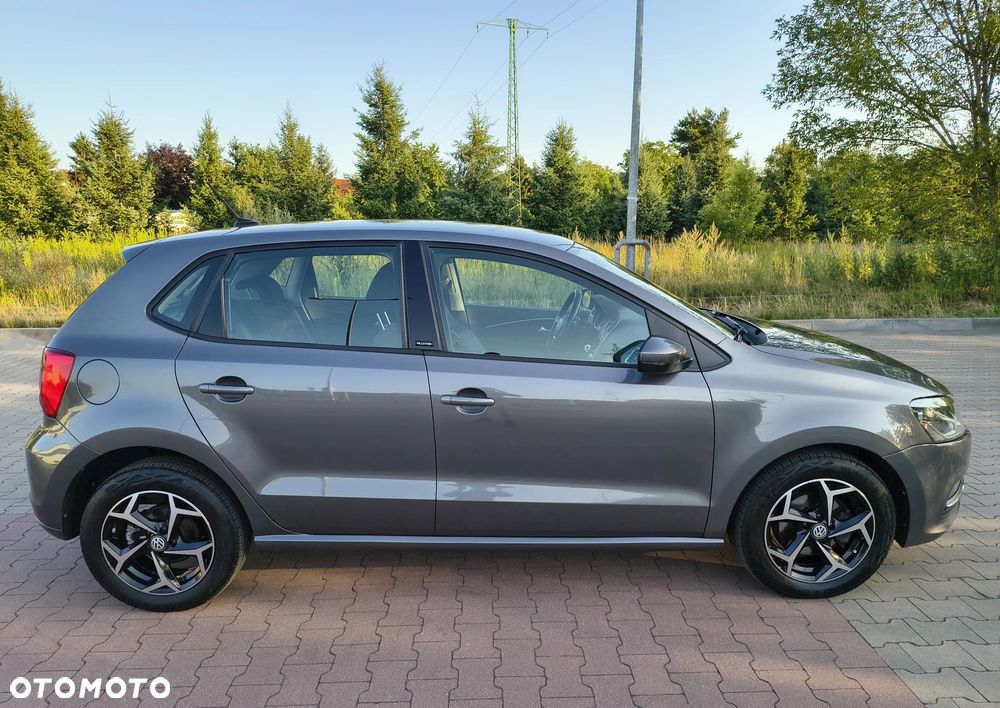 Volkswagen Polo 1.2 TSI Blue Motion Technology Allstar - 5