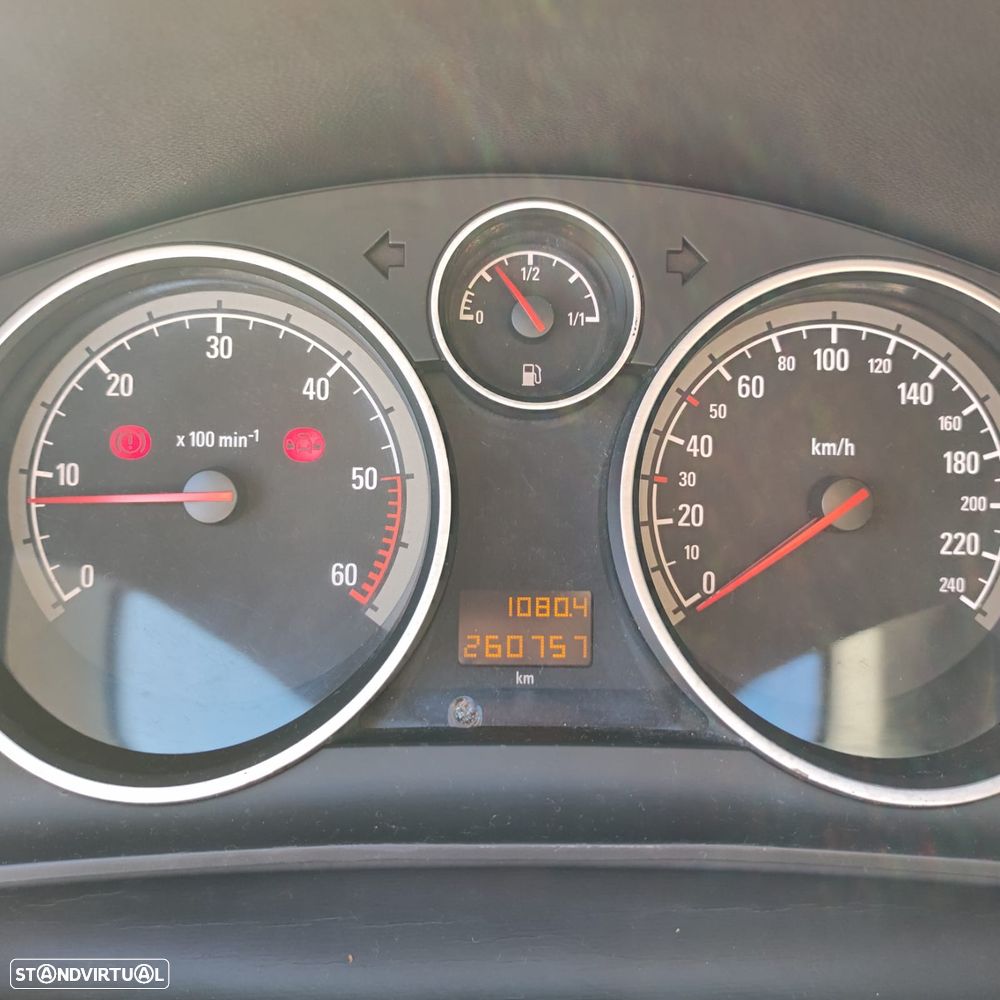 Opel Astra 1.7 CDTI Cosmo - 10