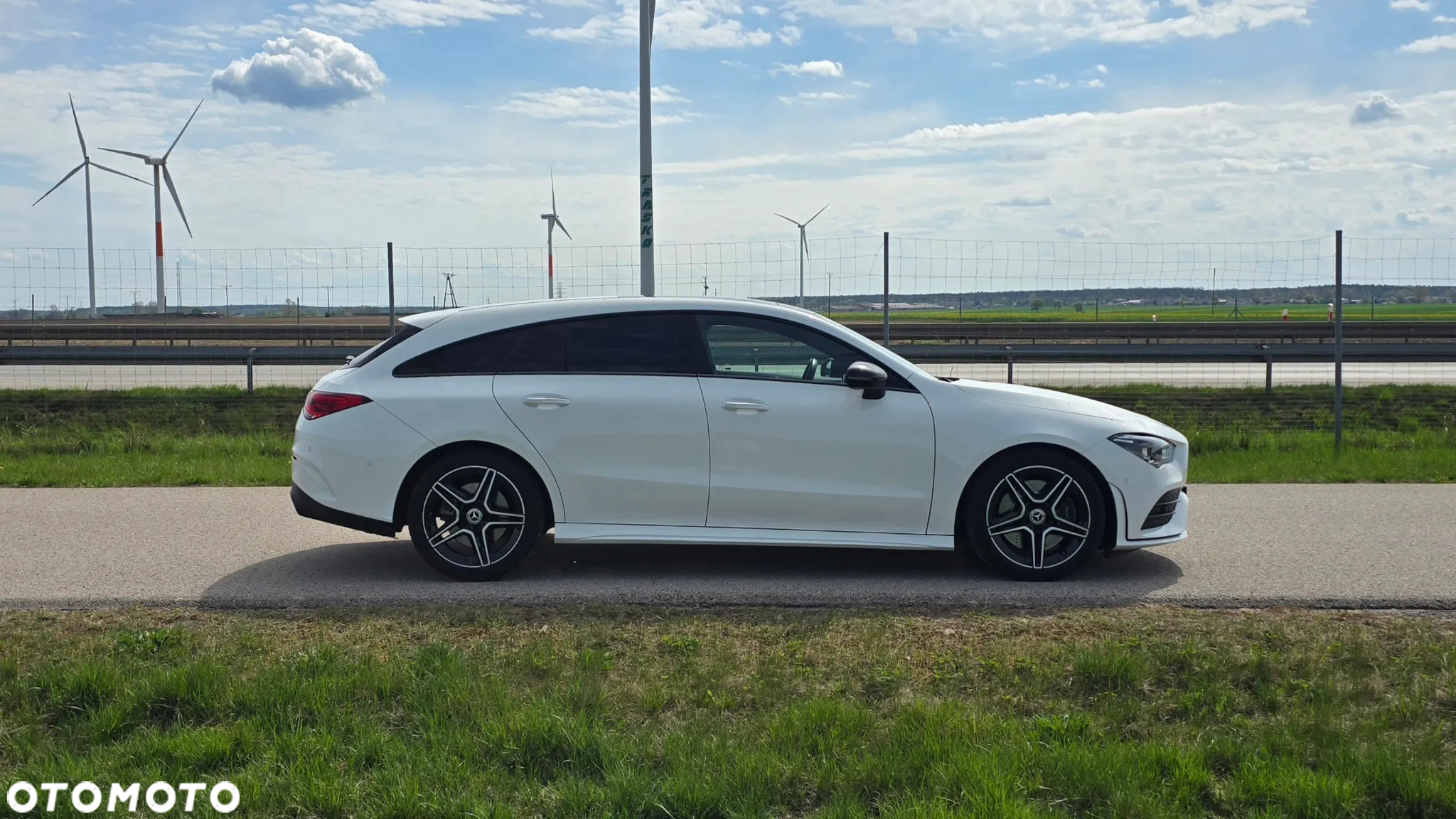 Mercedes-Benz CLA 250 4-Matic Progressive 7G-DCT - 20