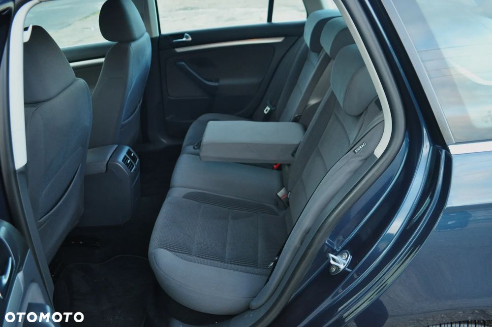 Volkswagen Golf 1.4 TSI Comfortline - 27