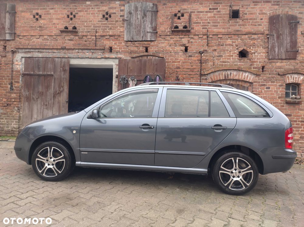 Skoda Fabia - 1