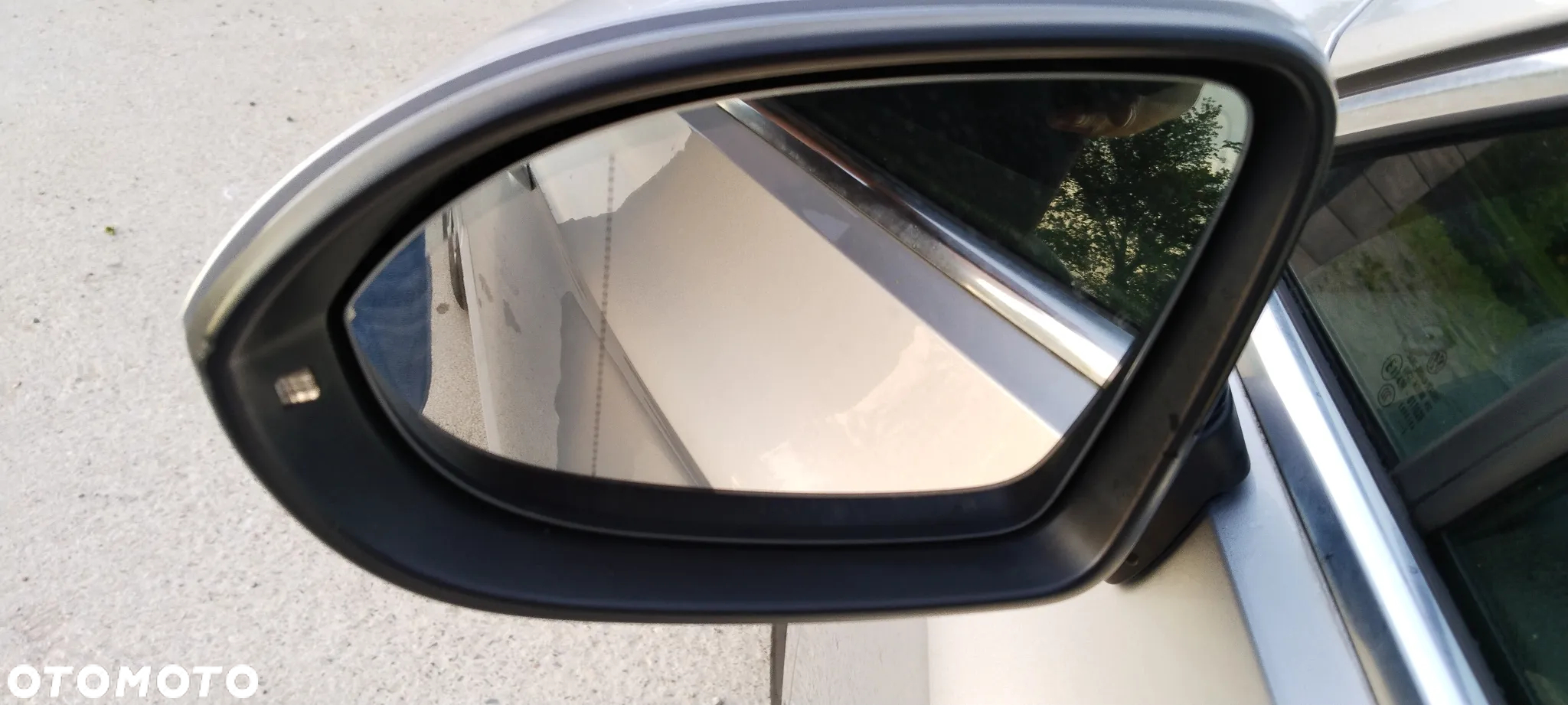 Volkswagen Passat Variant 2.0 TDI (BlueMotion Technology) Comfortline - 17