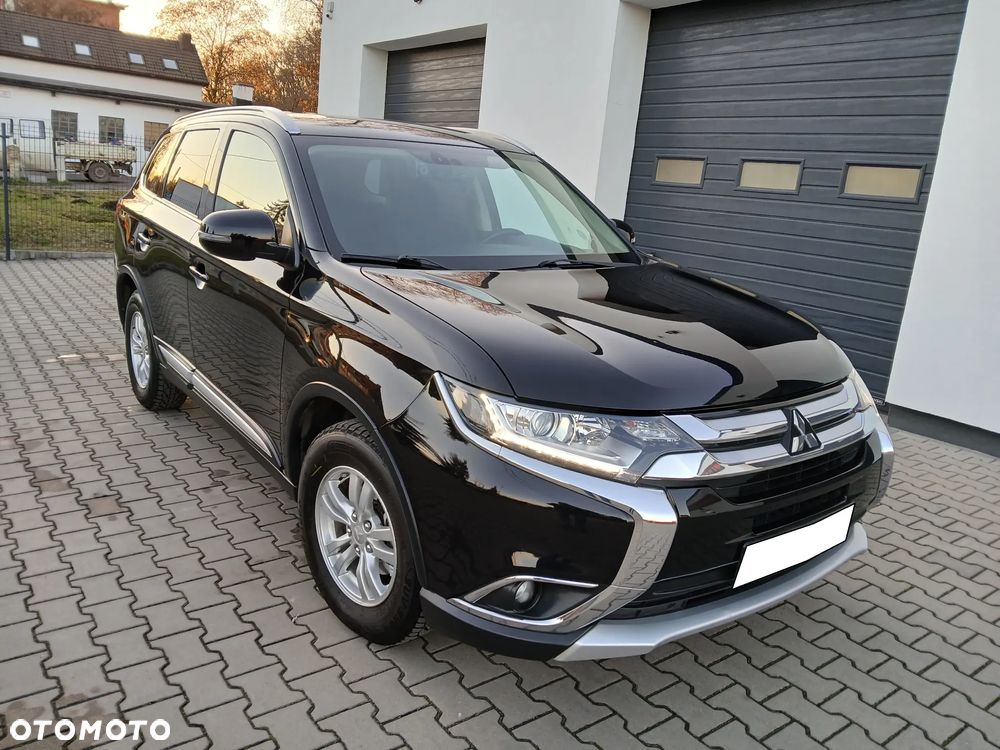 Mitsubishi Outlander 2.0 Intense 2WD - 11
