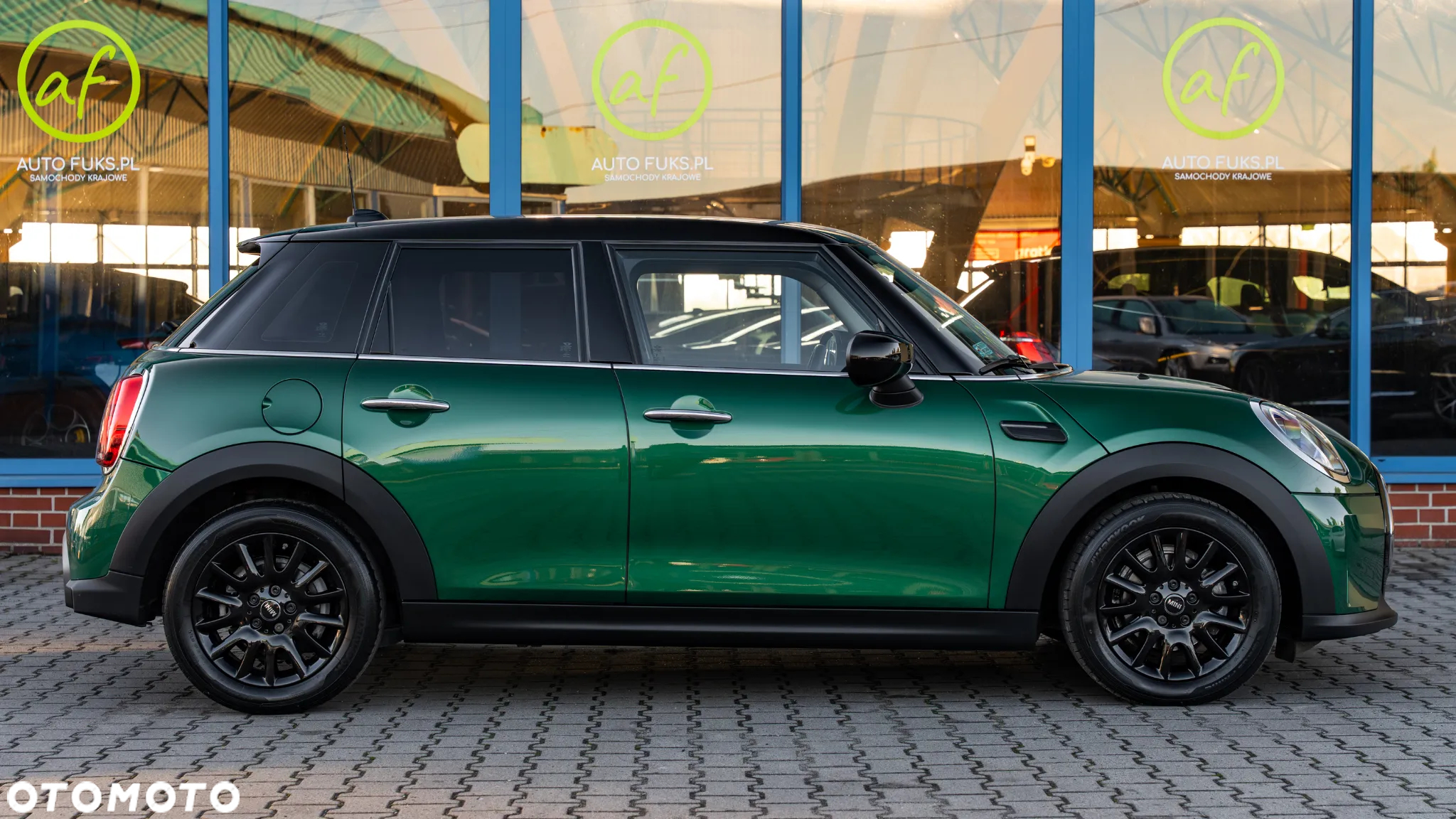 MINI Cooper Classic Trim - 13