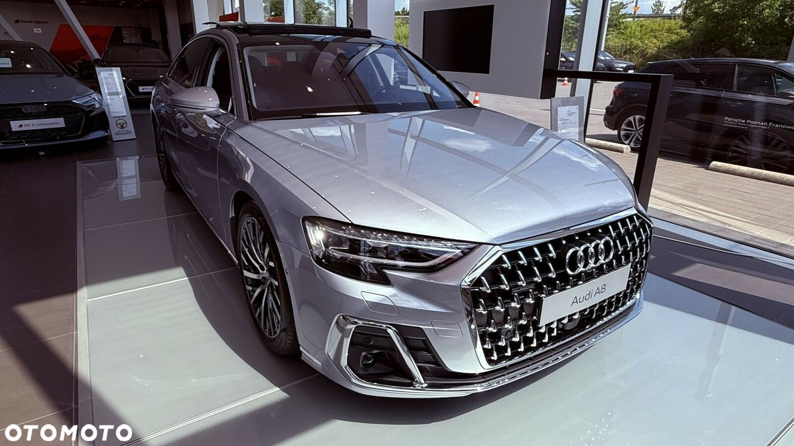 Audi A8 - 2