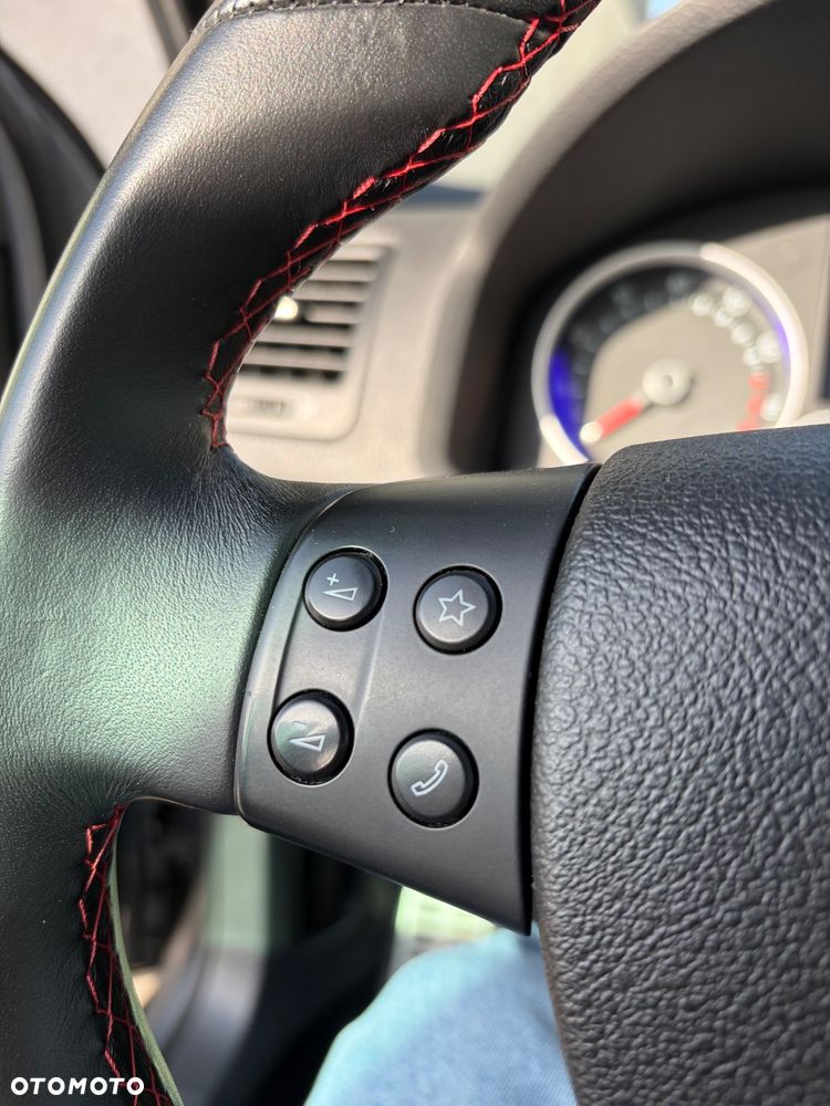 Volkswagen Golf 2.0 GTI - 22