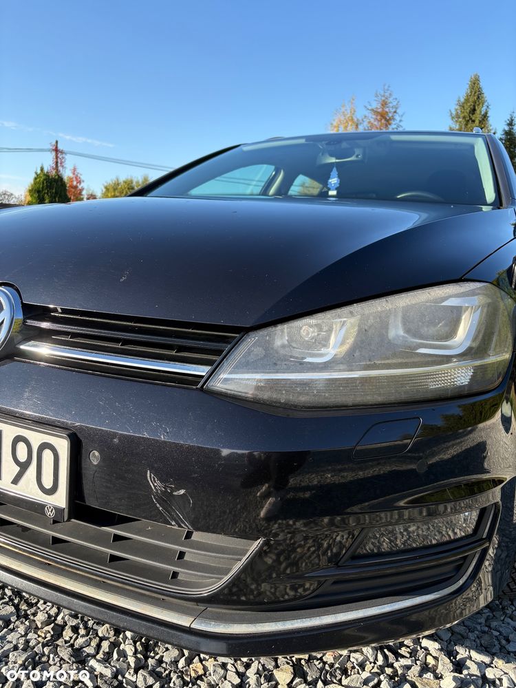 Volkswagen Golf - 6