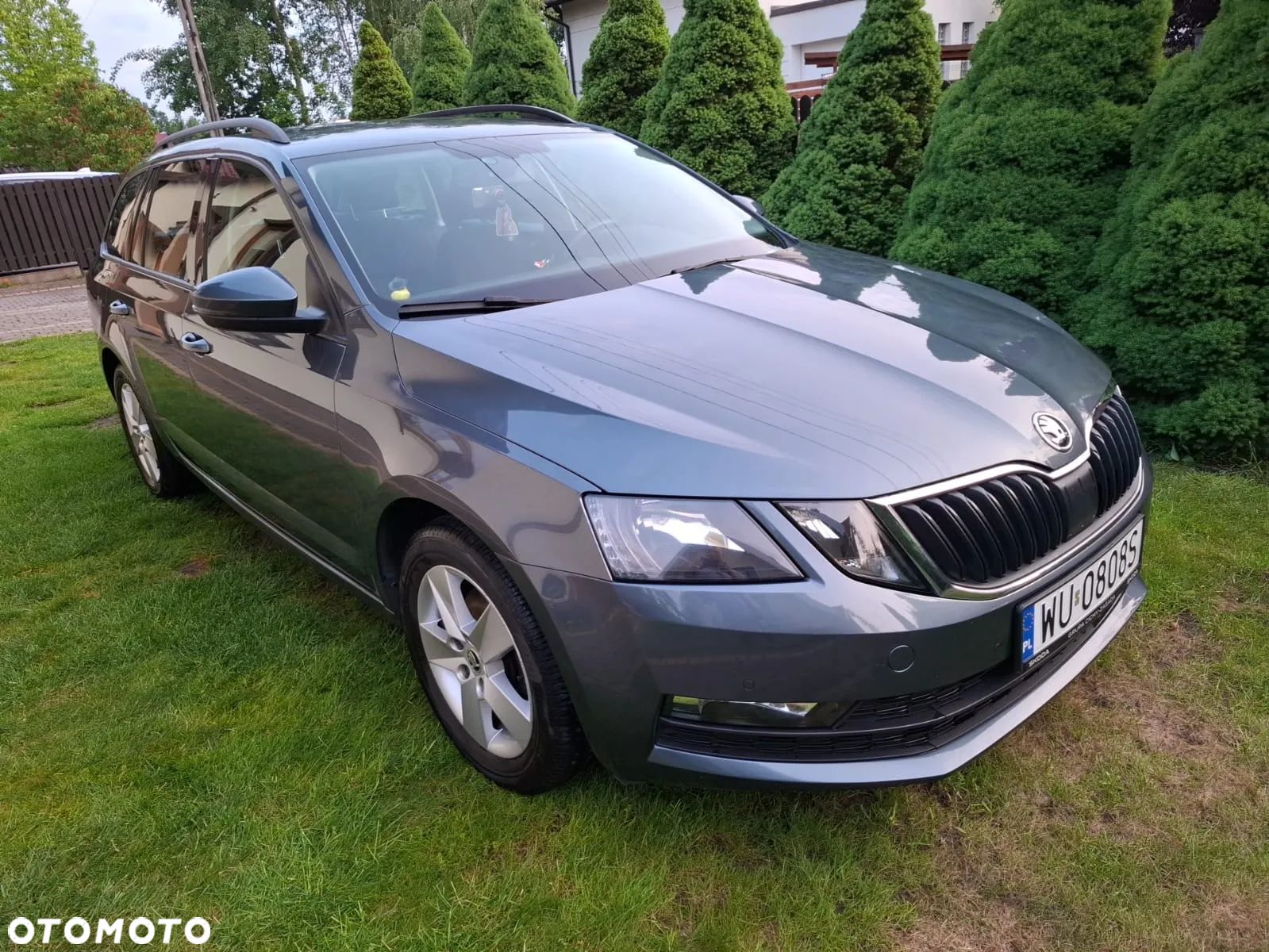 Skoda Octavia 2.0 TDI Ambition DSG - 1