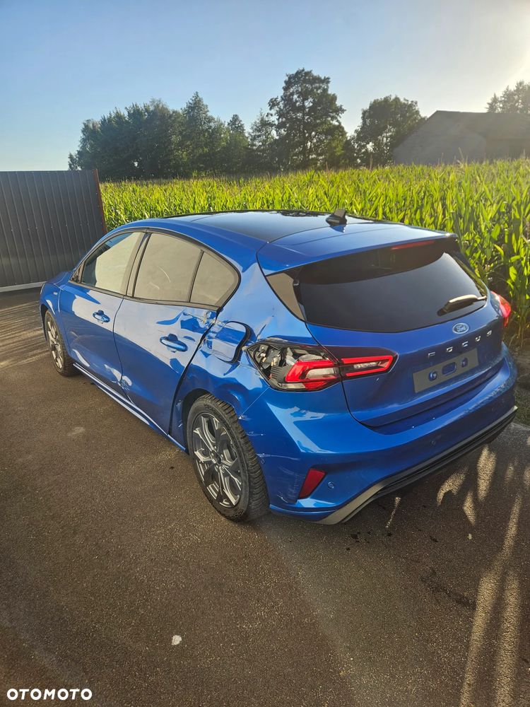 Ford Focus 1.5 EcoBlue Start-Stopp-System ST-LINE - 4