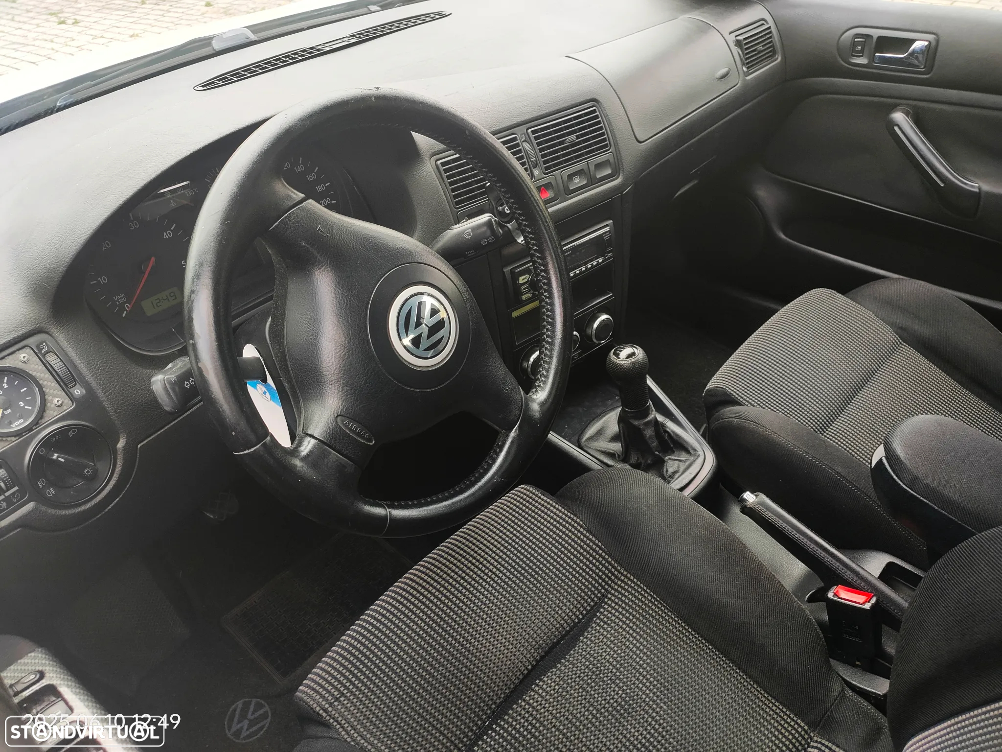 VW Golf 1.9 TDi Highline - 8