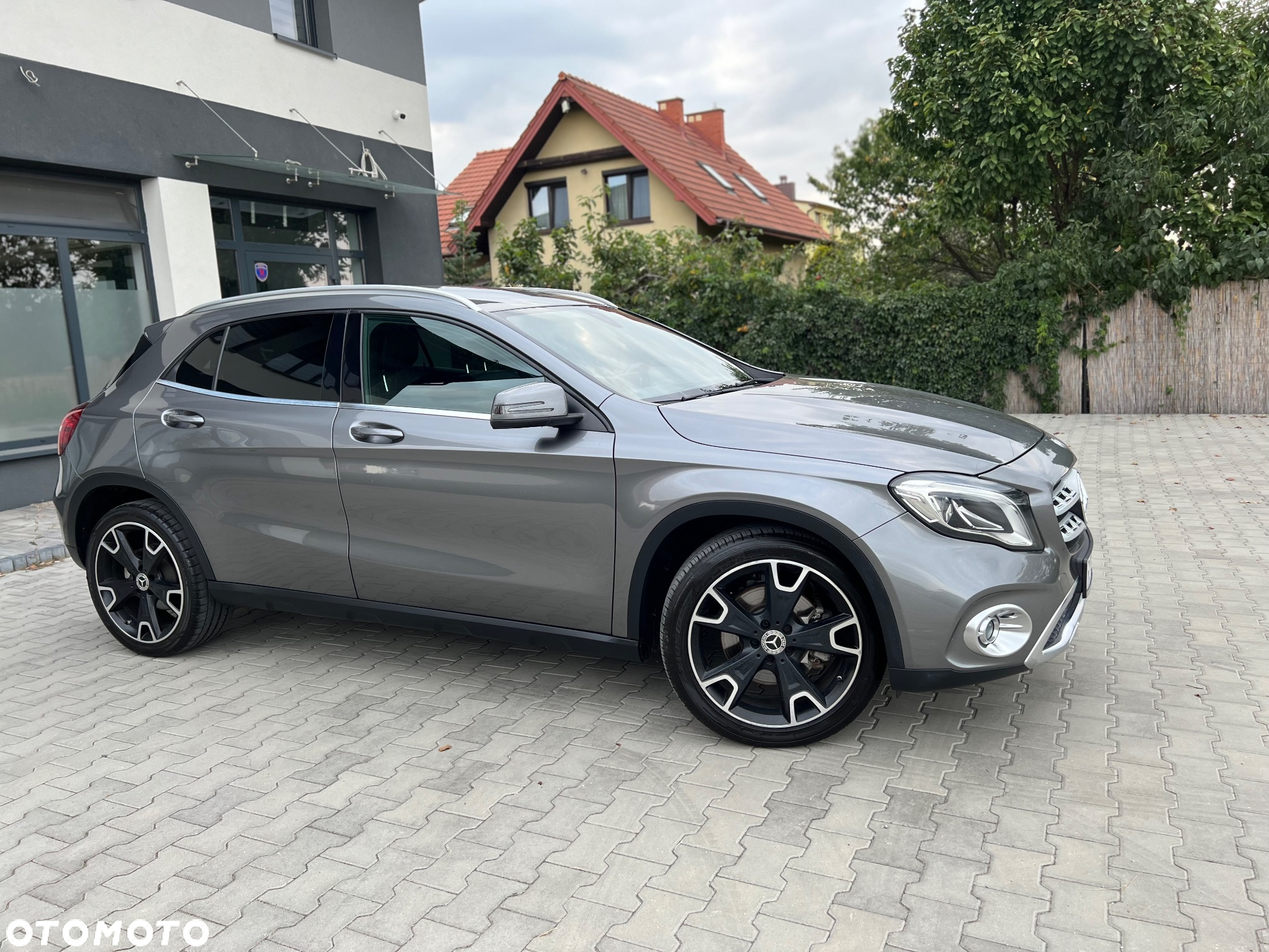 Mercedes-Benz GLA 250 7G-DCT AMG Line - 14