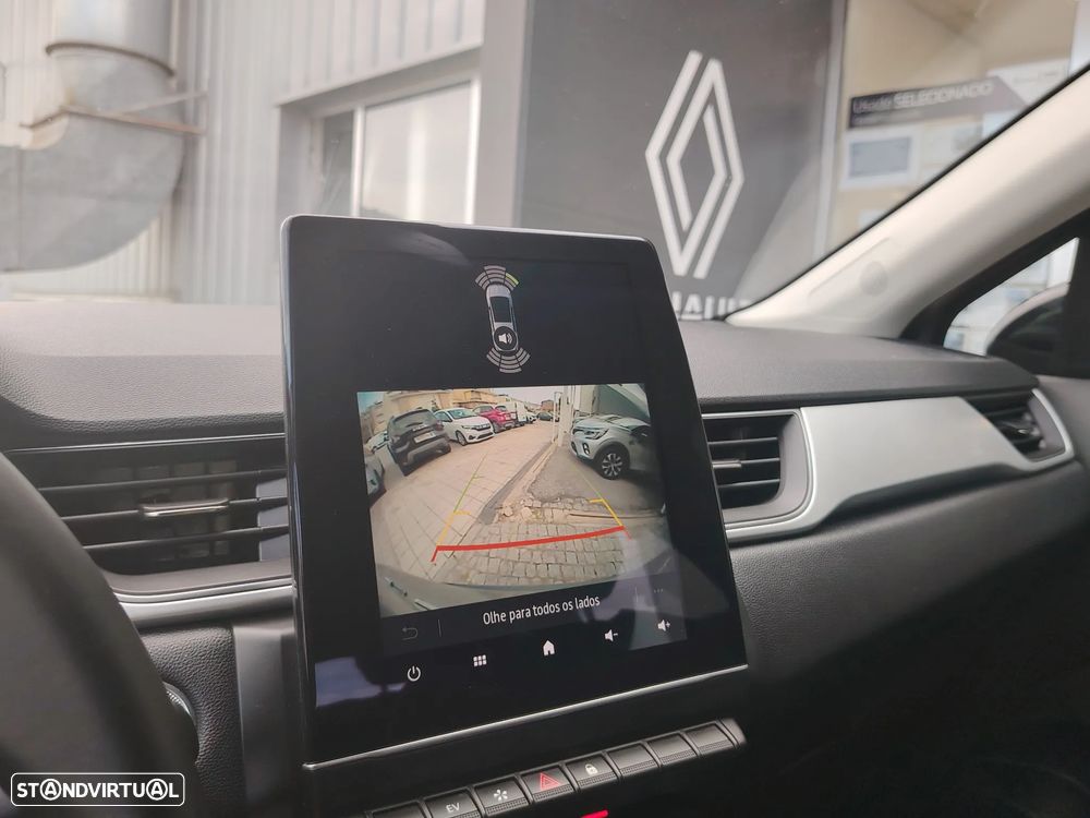 Renault Captur 1.6 E-Tech Full Hybrid Techno — fotografia 11