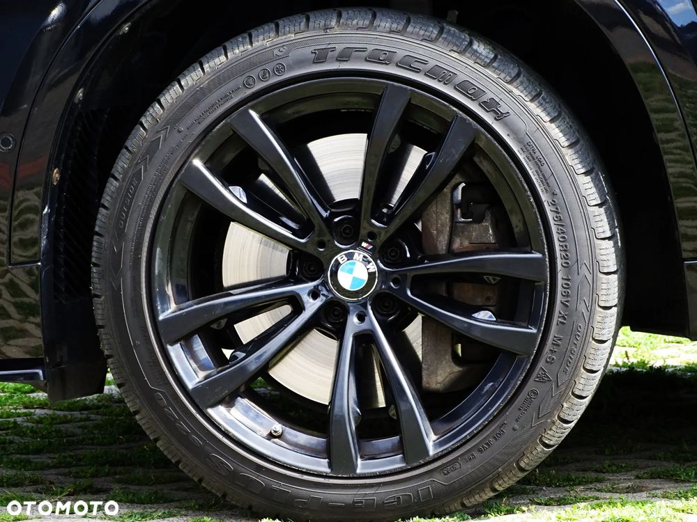 BMW X6M - 16
