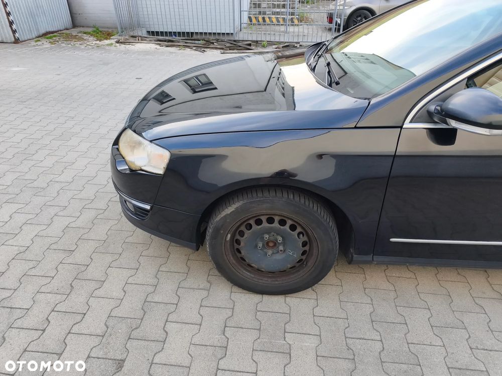Volkswagen Passat 2.0 TDI DSG Highline - 22