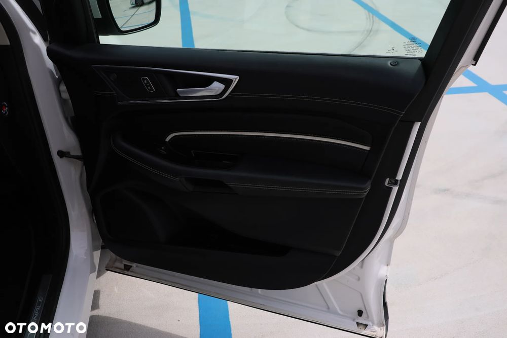 Ford Edge 2.0 EcoBlue Twin-Turbo 4WD Vignale - 17