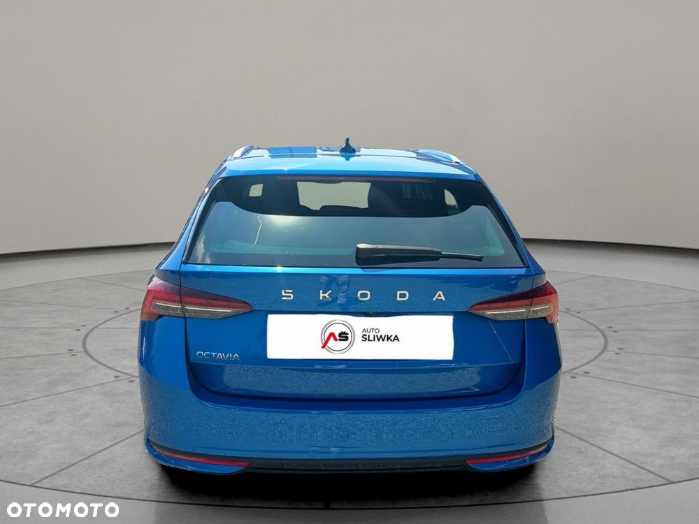 Skoda Octavia - 8