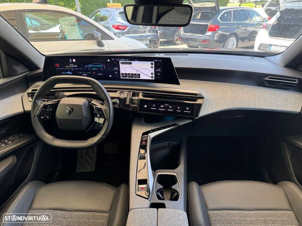 Peugeot E-3008 73 kWh Allure - 10