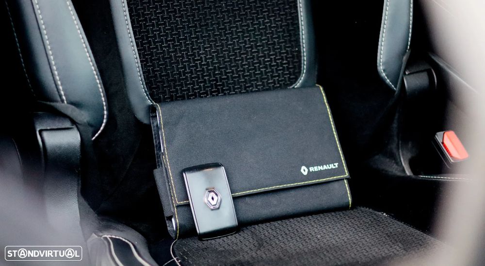 Renault Mégane Sport Tourer ENERGY dCi 110 EDC BOSE EDITION - 3