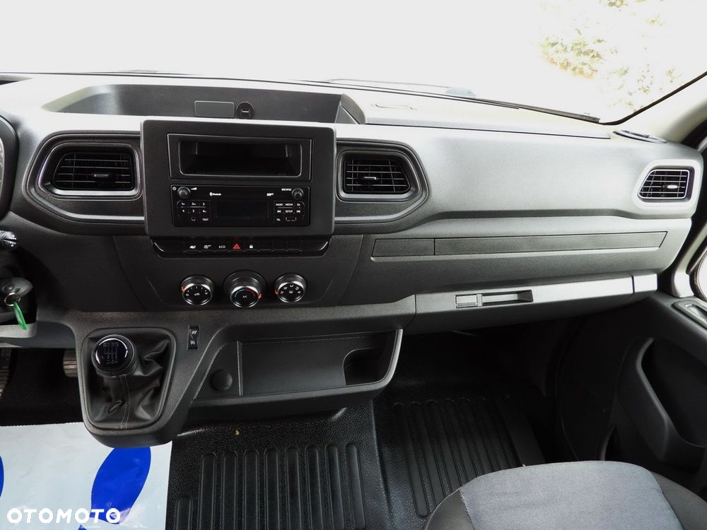 Renault MASTER PLANDEKA WINDA 9 PALET WEBASTO TEMPOMAT LEDY PNEUMATYKA KLIMATYZACJA  165KM - 31