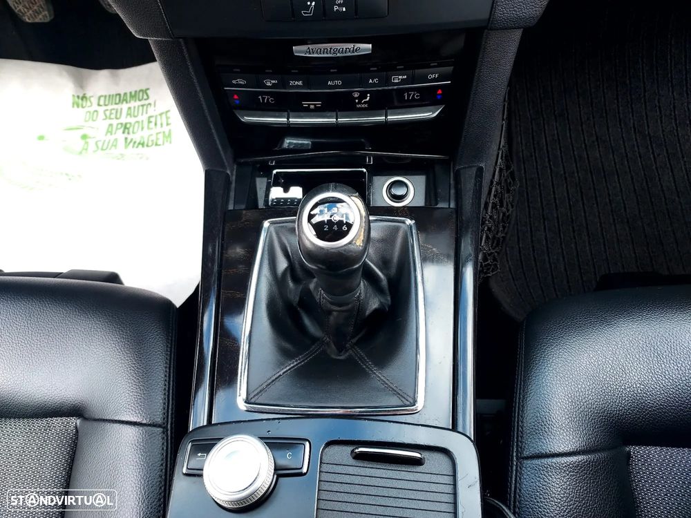 Mercedes-Benz E 250 CDi Avantgarde BlueEfficiency - 18