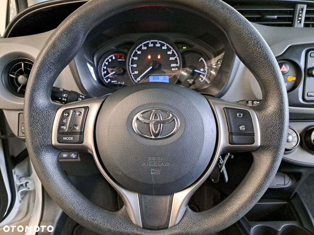 Toyota Yaris - 28