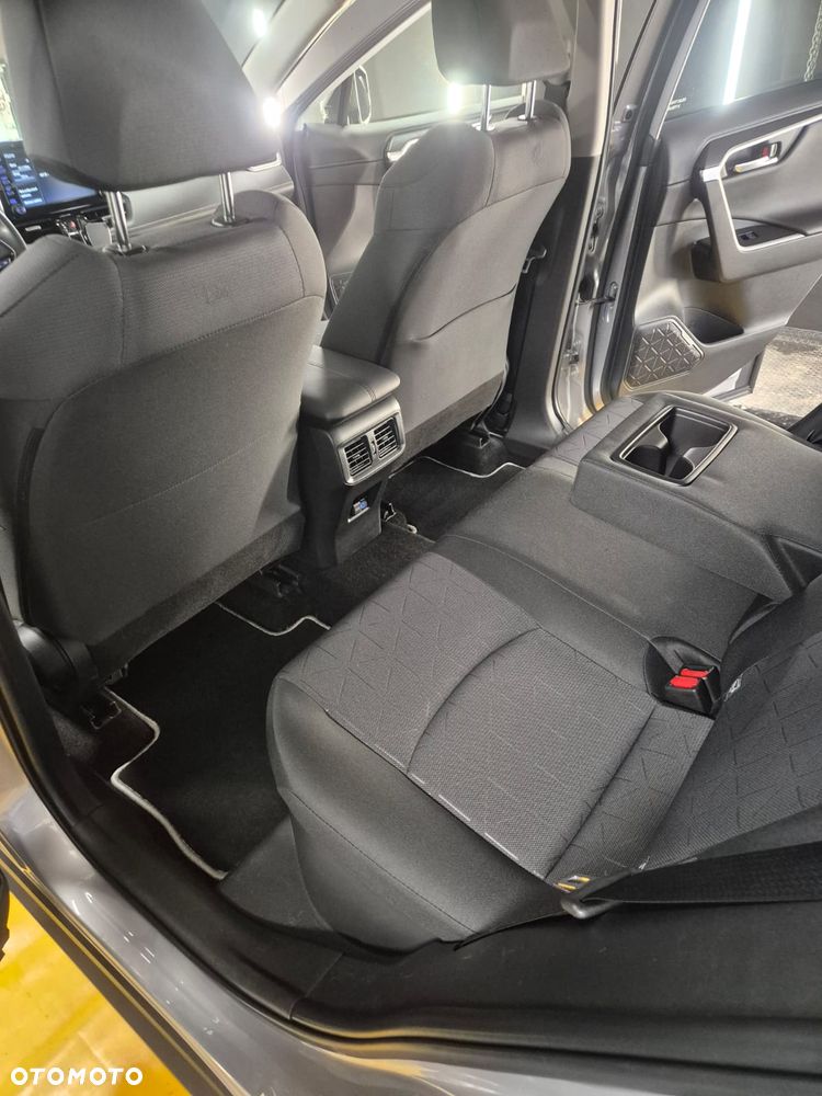 Toyota RAV4 - 20