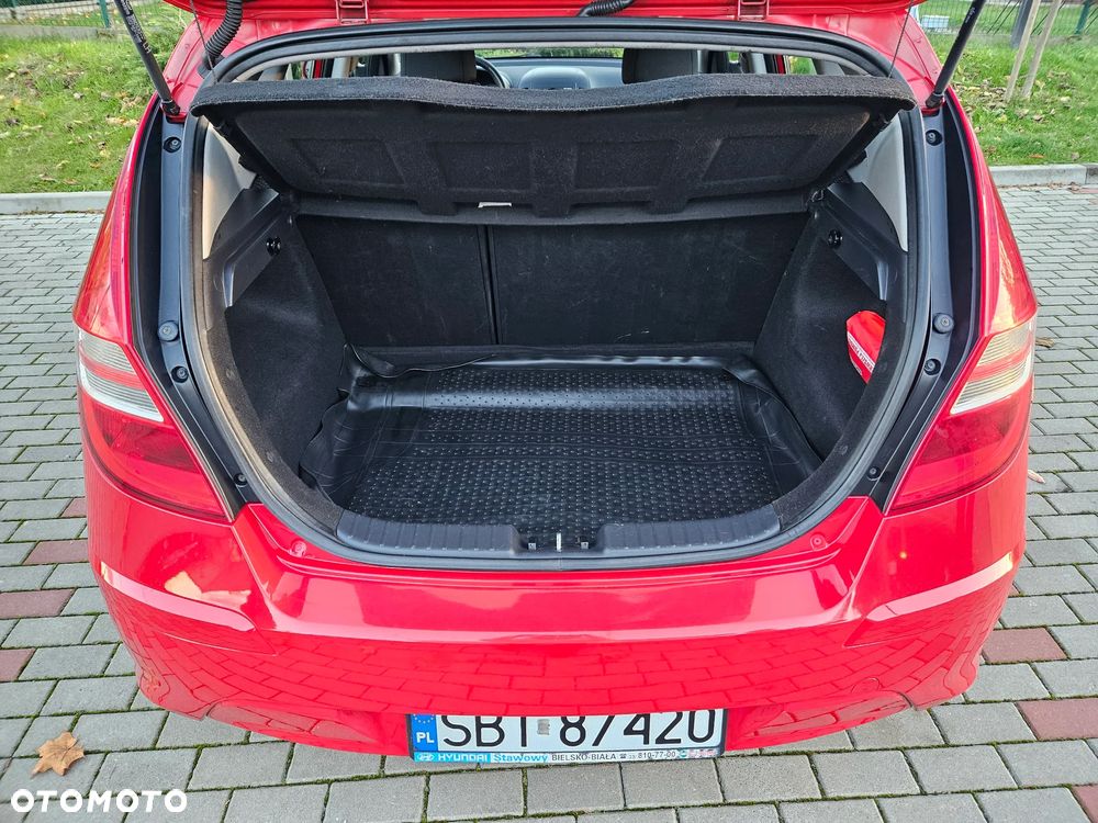 Hyundai i30 1.4 Classic + - 5